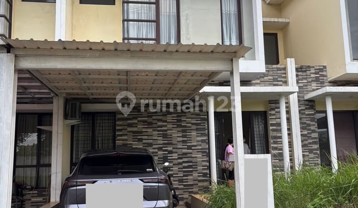 Rumah 2 Lantai Siap Huni