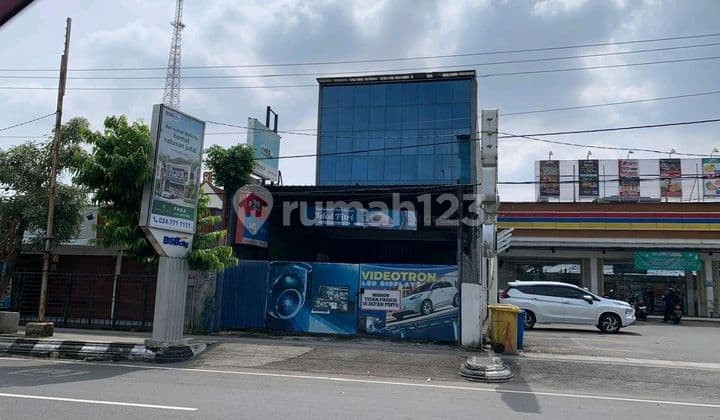 Dijual Rumah di Pusat Kota Semarang di Jl. Gajahmada Cocok untuk Usaha