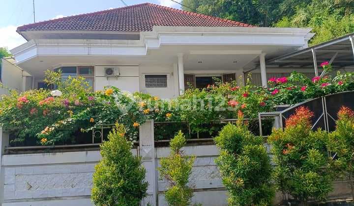 Disewakan Rumah di Kawasan Semarang Atas di Perumahan Elite
