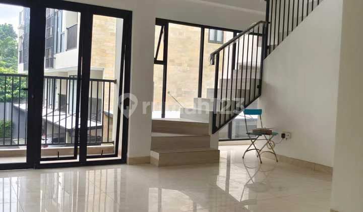 Dijual Rumah Baru Seminyak Residence, Eksklusif, Minimalis Modern di Pancoran Jakarta Selatan