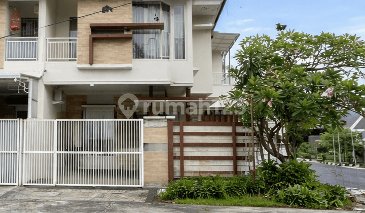 Dijual Rumah 2 Lantai Siap Huni Kutisari