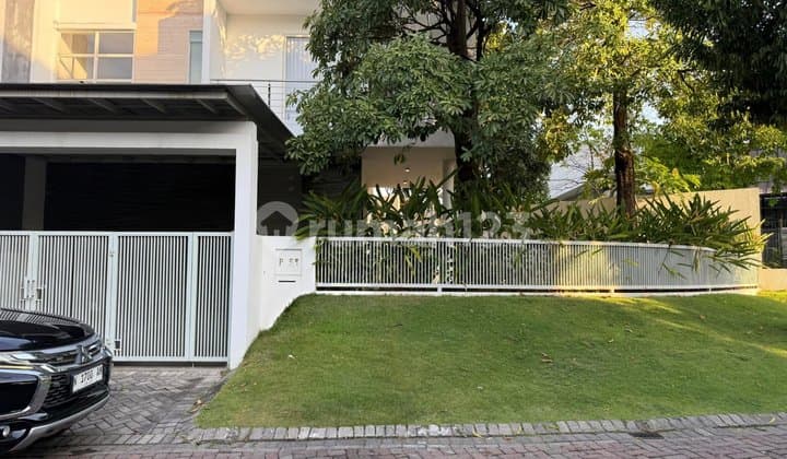 Disewakan Furnished Rumah Graha Family Siap Huni