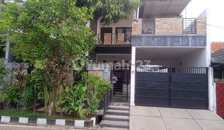 Dijual Rumah 2 Lantai Siap Huni Tenggilis Mejoyo SHM