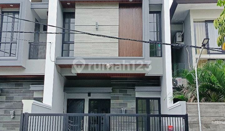 Satu2 Nya Rmh Gress di Manyar Under 2M Dgn Row Jln 4 Mbl