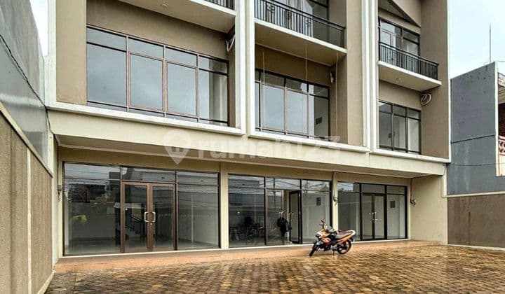For Sale! Ruko -3 Unit bisa Gandeng di Jatinegara Jakarta Timur