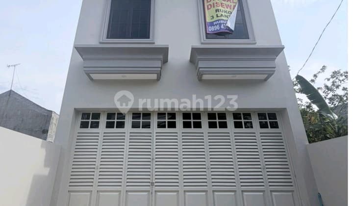 Di Jual Ruko Siap Pakai Plus Rooftop di Jagakarsa Jakarta Selatan