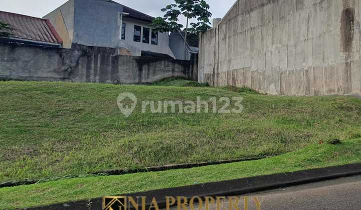 For Sale Land Plot with Lake View at Cibubur Golf Hill