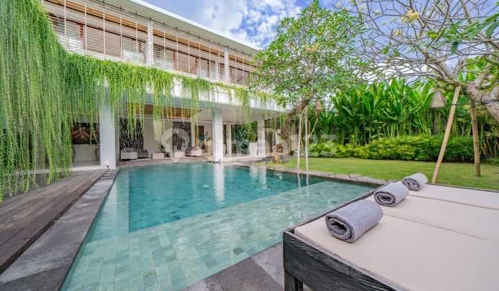 Villa Umalas Kerobokan Badung Bali Lease Hold