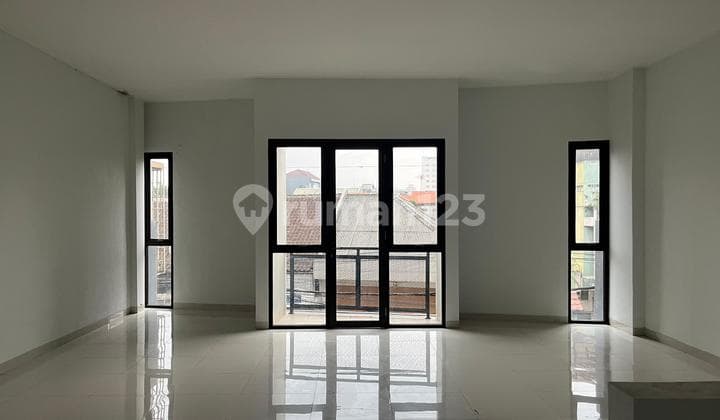 Ruko Bagus Akses Mudah di Andir Bandung Kota