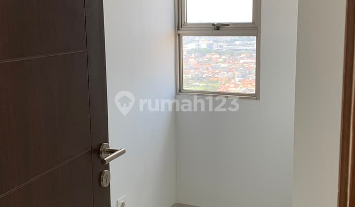 M Square Apartment