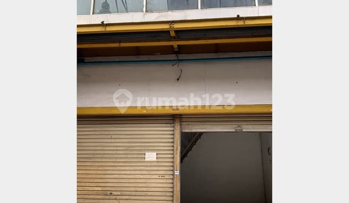 Miliki Ruko di Istana Building Comodities Centre Lokasi Strategis