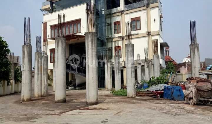 Dijual Rumah Super Mewah di Antapani Bandung