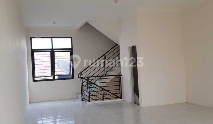 For Quick Sale: Strategic Shop House in Kopo Ketapang, Bandung