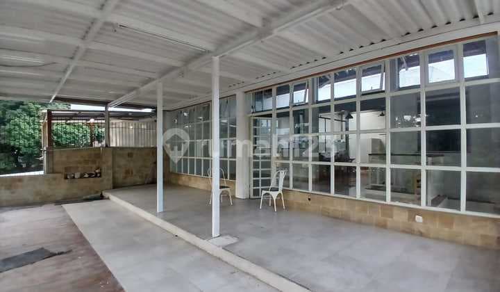 For Rent Strategic Business Space in Sayap Riau Bandung