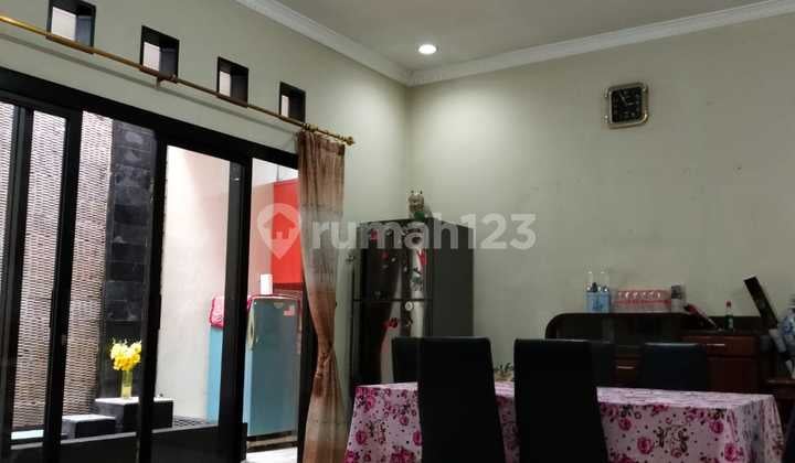 Dijual Rumah Siap Huni Full Furnish di Daerah Taman Kopo Ketapang Bandung