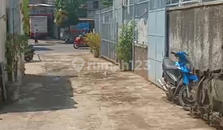 Warehouse. at Moh Toha, area 1000 sqm.