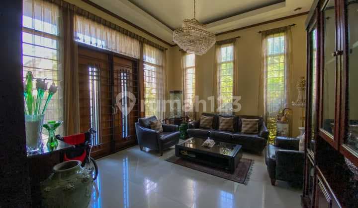 Dijual Rumah Hoek Bagus Terawat di Turangga Bandung