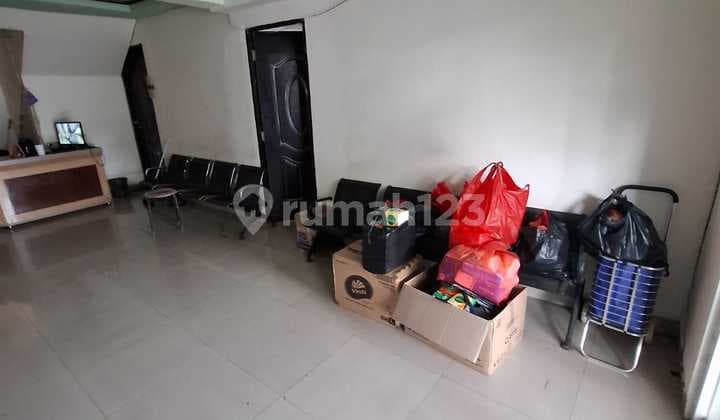 Ruang Usaha Lantai Dasar . di Pluit Karang Utara Raya