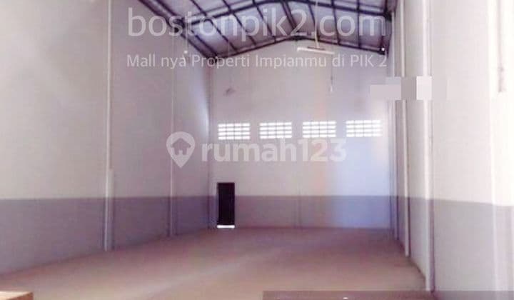 Sewa Gudang Sedayu Bizpark Daanmogot 9X32,5 293 M2 Rapi dan Bersih