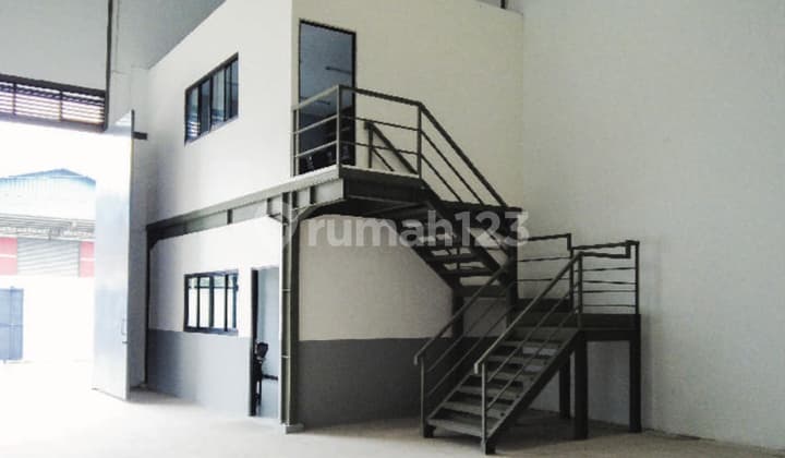 Cicil 324 Juta atau 16,5M Gudang 20X53 Kosambi Royal Blok G 1000 M2 Depan Tol Pik 2