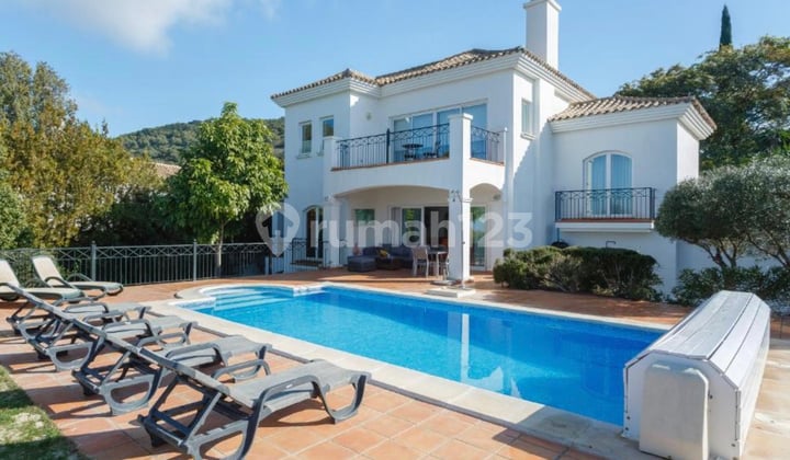 Kavling Didepan Danau 1100 M2 Golf Pik 2 di Permata Golf Residence 1