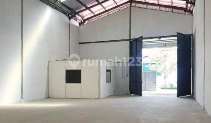 Cicil 348 Juta atau 16,8M Gudang 1000 M2 40X28 Kosambi Royal Blok E 4 Gandeng