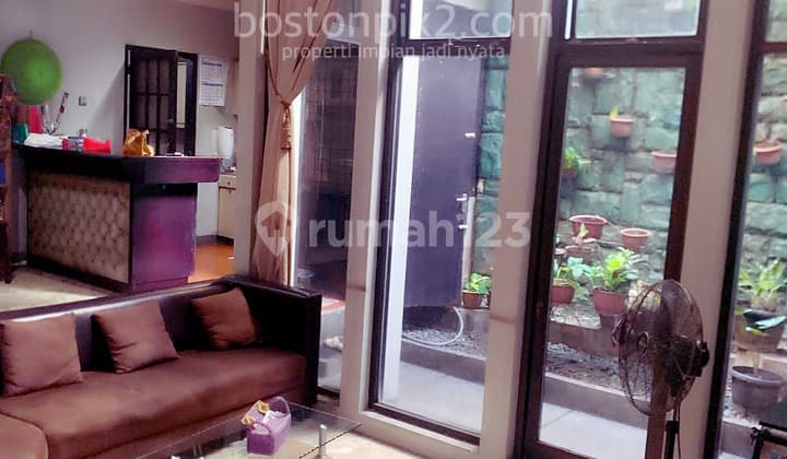 Jual Rumah 2 Lantai 12X30 Taman Kedoya Baru Jakarta Barat Furnished Cantik