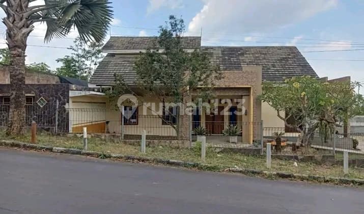 Rumah Akses Utama Wisata Rembangan, Udara Sejuk dan Asri