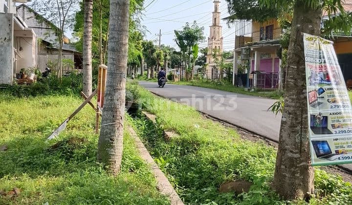 Tanah Tepi Jalan Dekat Rs Soebandi, Dinkes. SHM Pekarangan