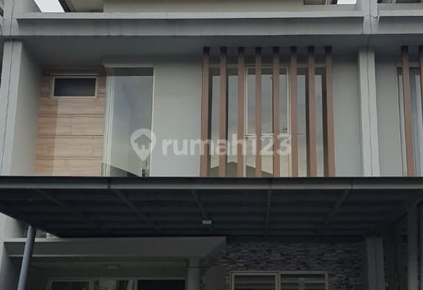 Jarang Ada! Rumah Lebar 6 North Mississippi Harga 1,6 M-An di Jakarta Garden City, Cakung, 037