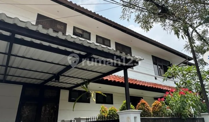 Rumah 2 Lantai Luas Tanah 437 M2 di Pejaten Pasar Minggu Jaksel