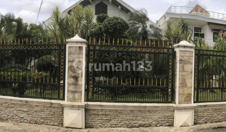 Rumah Mewah 2 Lantai di Lahan 1283 M2 Cipayung Jakarta Timur