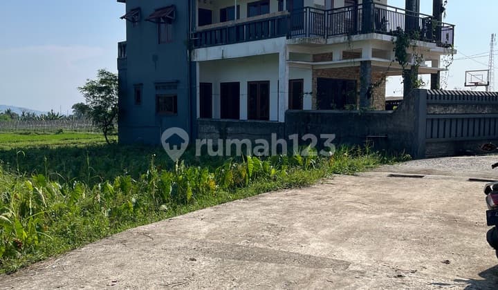 Land for Sale, Good for Villas
