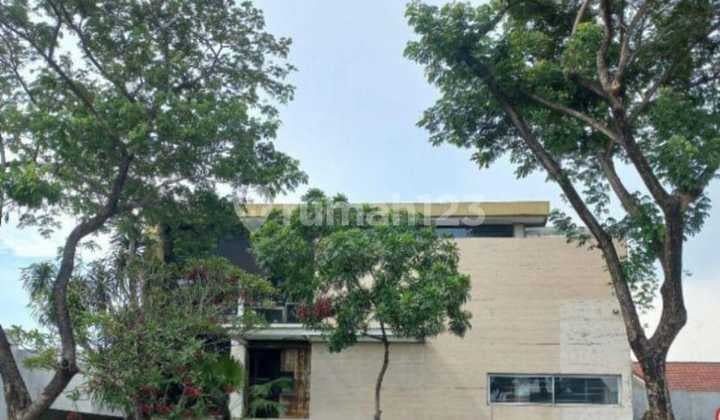 Rumah Villa Taman Telaga Turun Harga