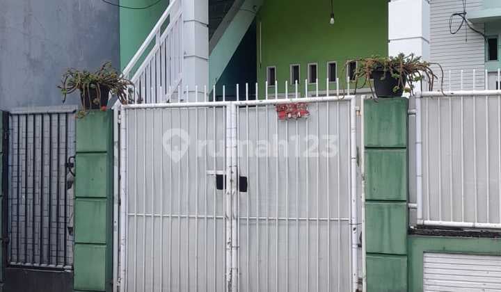 Rumah Kosan Dekatvtoll ********