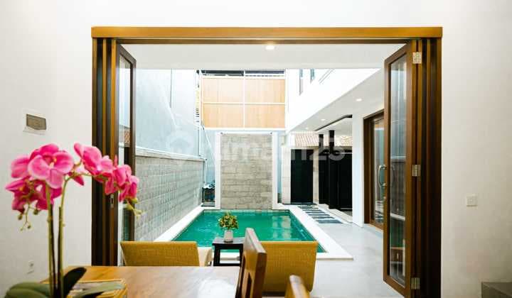 Villa Fully Furnished di Seminyak Area