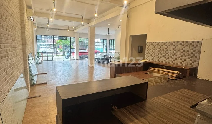 Ready-to-Use Business Space