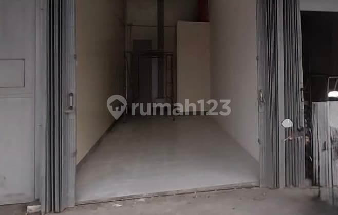 Disewakan Ruang Usaha