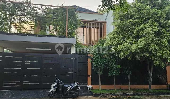 Rumah dengan Private Pool Rawalumbu Akses Tol dan LRT Bekasi Timur