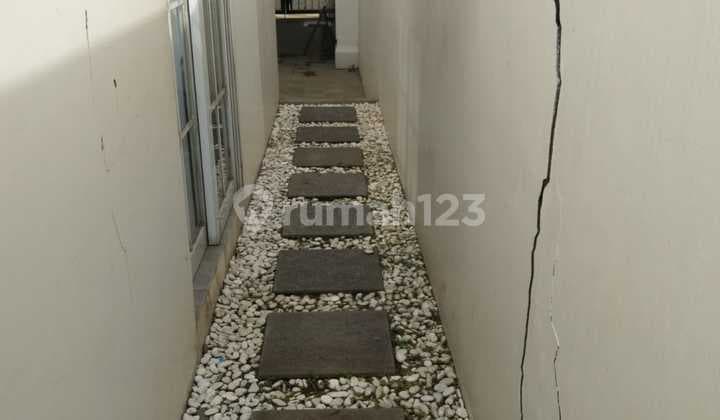Rumah Mewah Turun Harga Jadi 3 M - Fully Furnished, Lokasi Strategis Maja