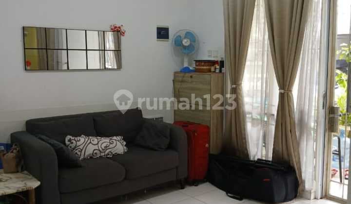 Rumah 2 Lantai Semi Furnished Kitchen Set di Serpong Tangsel