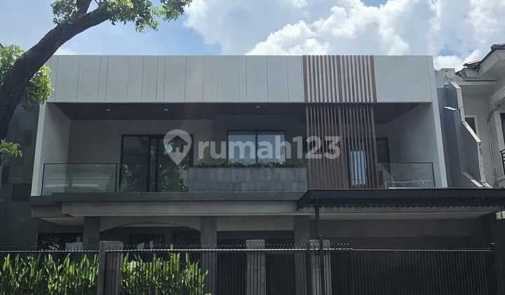 Rumah Bangunan 2 Lantai Legalitas SHM dengan Pavilion di BSD