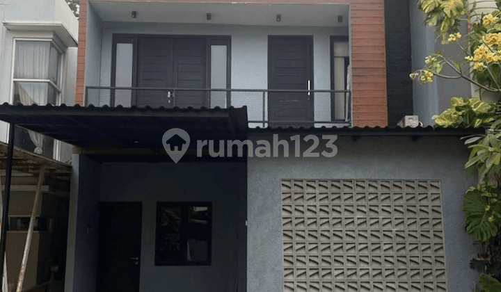 Rumah 2 Lantai Semi Furnished New Kitchen Set di Bintaro Tangsel