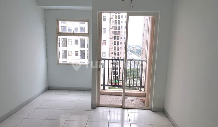 Unfurnished SHMSRS Apartment with 3 Bedrooms, Ready to Occupy in Cikokol