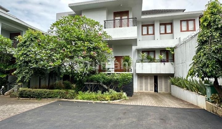 3-Story Luxury Townhouse with SHGB, Pool, Near MRT in Lebak Bulus