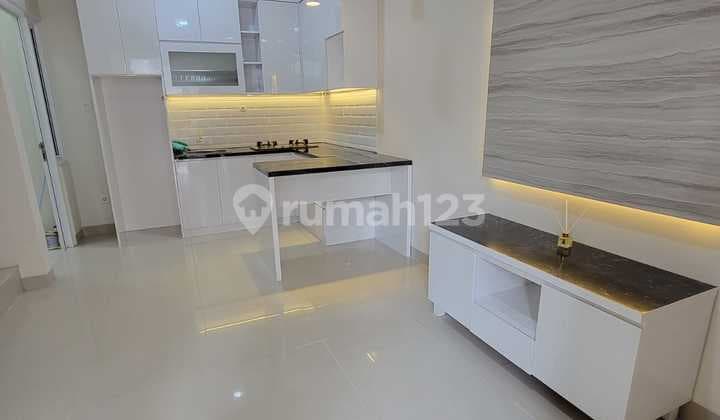 Rumah Dijual Cepat Murah Semi Furnished SHM di Gading Serpong