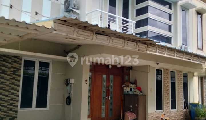 Rumah Bangunan 2 Lantai 4 Kamar Legalitas SHM di Jagakarsa Jaksel