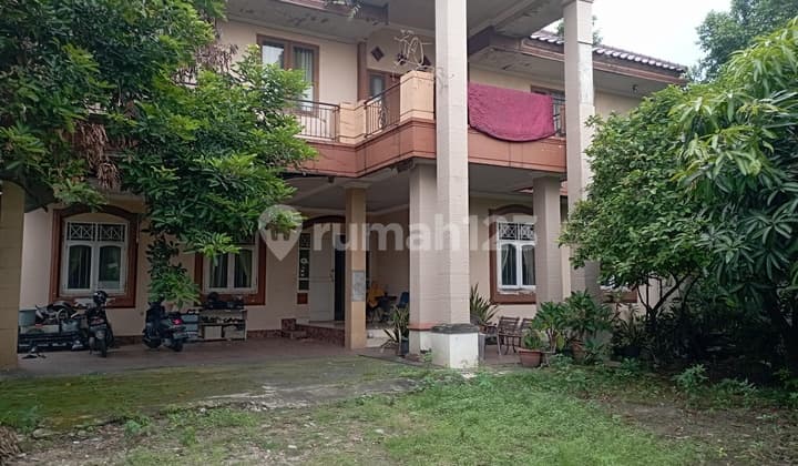 SHM House 5 Bedrooms Unfurnished Large Land in Pesanggrahan