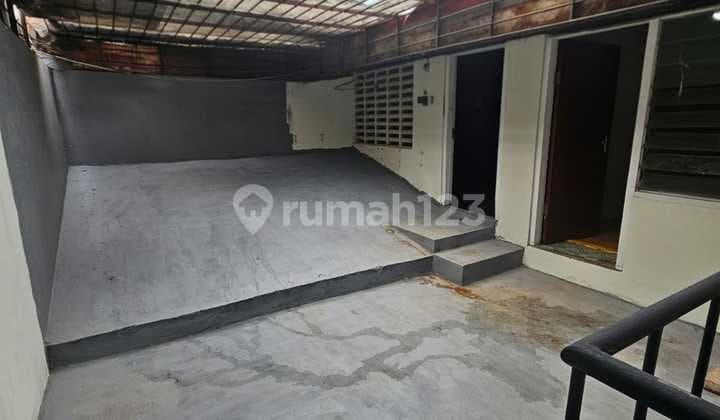 Disewakan Rumah Janur Kuning Murah