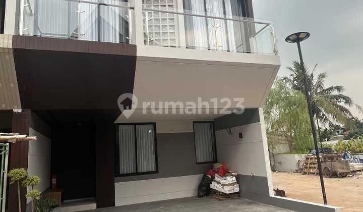 Brand New Pondok Cabe Dekat Akses Tol